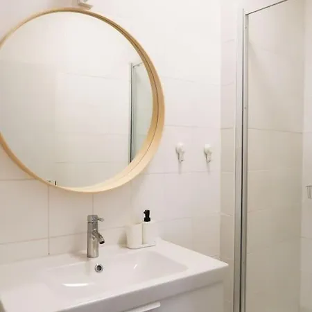 1 Bedroom In Center - 3rd Floor アパート