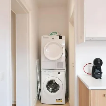 1 Bedroom In Center - 3rd Floor