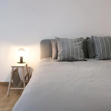 1 Bedroom In Center - 3rd Floor アパート